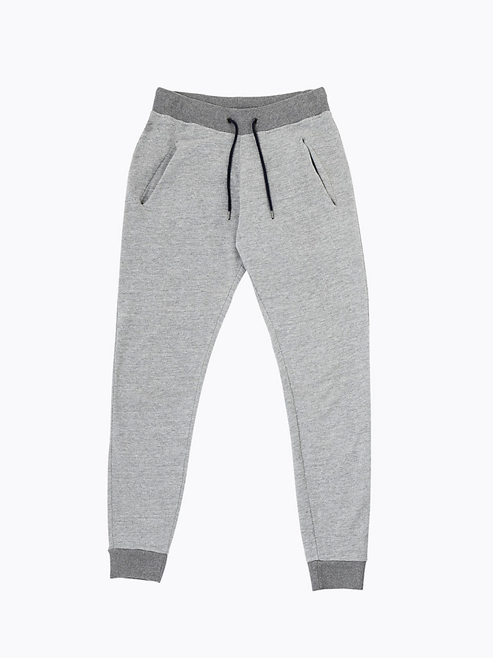 grey jogging bottoms