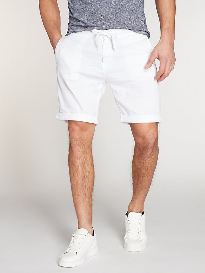 chino shorts with drawstring