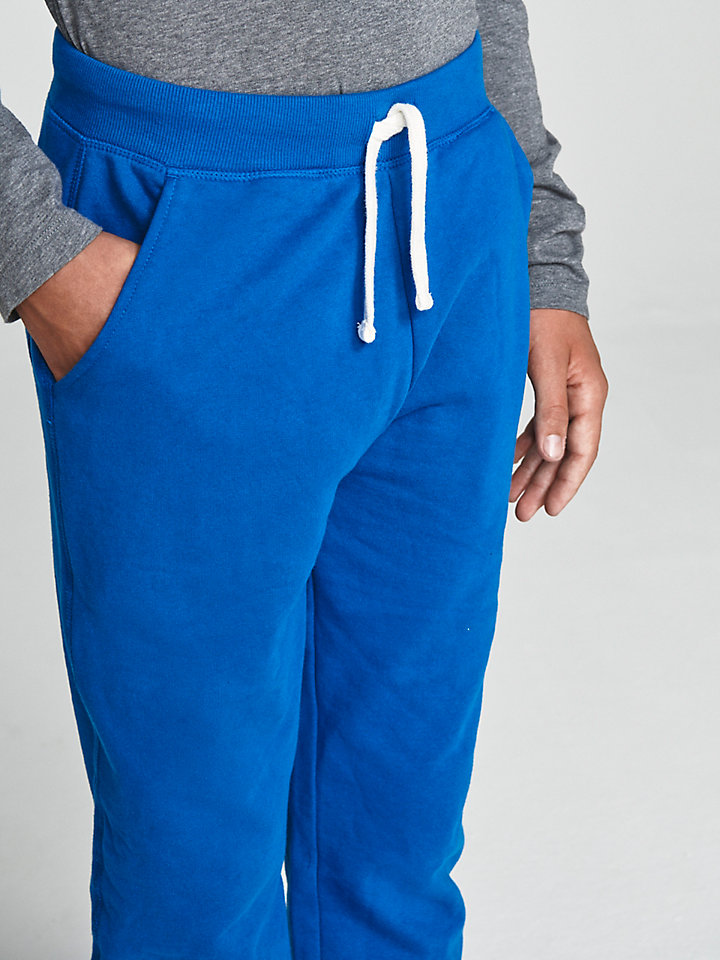 blue jogging bottoms